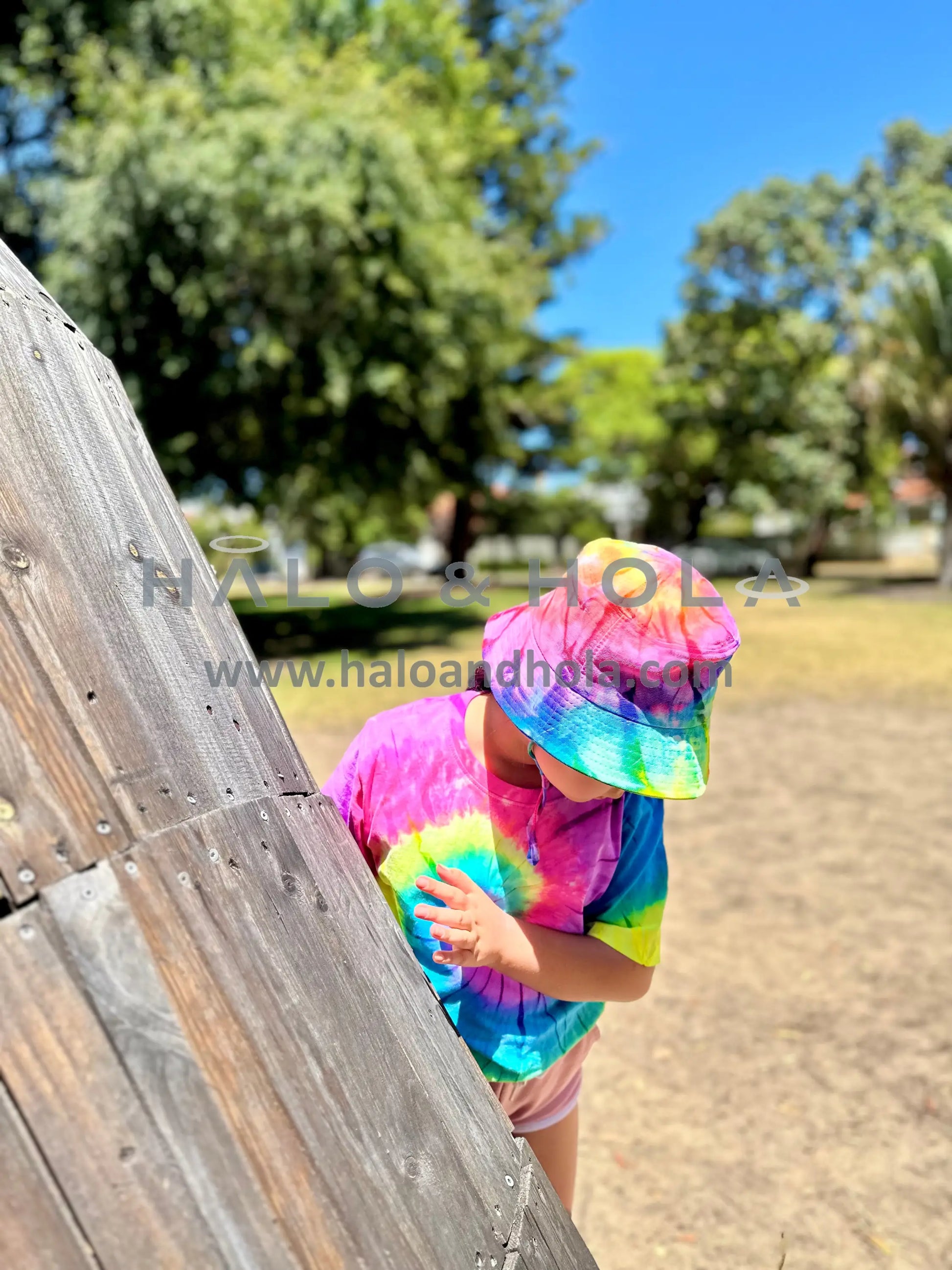 Tie-Dye Bucket Hat In Orange Yellow Purple & Blue